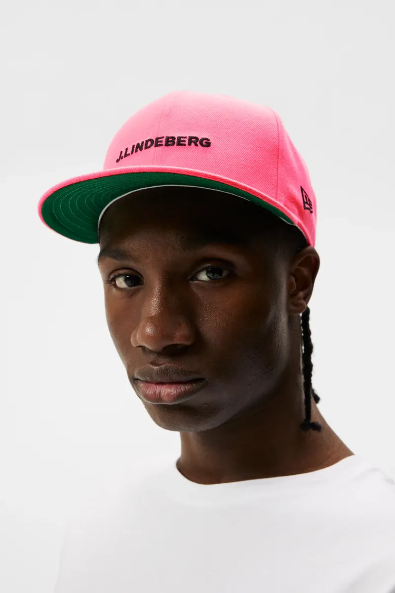J.Lindeberg 950 JL SCRIPT PINK GREEN UV* Caps